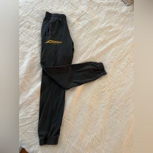 Brandy Melville “Los Angeles” sweatpants